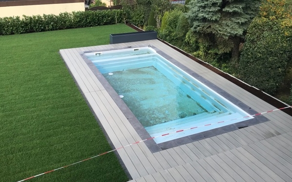 Poolbau